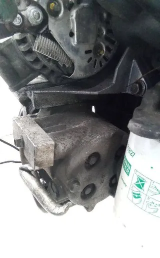 Компрессор кондиционера Ford KA 1 2003г.  - Фото 3