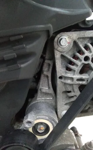 8200473400 Кронштейн генератора Renault Megane 3 Арт 2_56809, вид 2