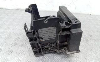 244460001R Полка аккумулятора Renault Laguna 3 Арт 2_56553, вид 4