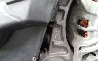 8200473400 Кронштейн генератора Dacia Sandero 1 Арт 2_54100, вид 2
