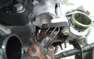 8200337841 Фланец (тройник) системы охлаждения Renault Megane 2 Арт 2_43230, вид 2