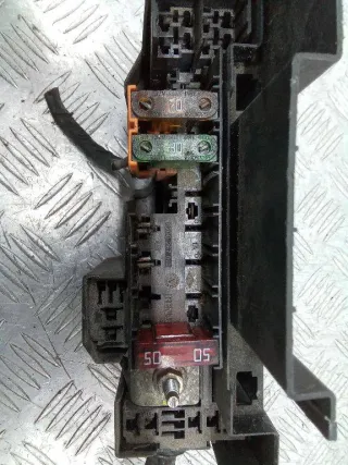 8200267010 Блок предохранителей Renault Clio 2 Арт 2_42396, вид 3