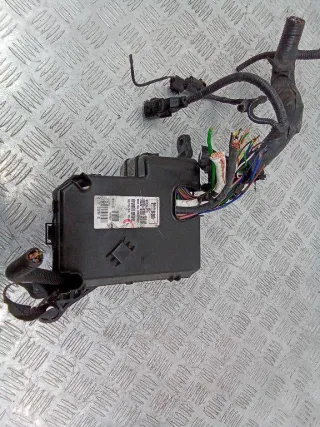 9128817000 Блок предохранителей Hyundai Matrix Арт 2_42366, вид 4