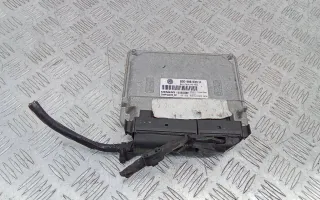 03D906033 Блок управления двигателем Volkswagen Polo 4 Арт 2_42265