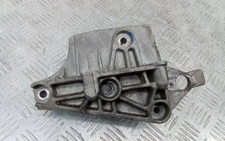 8200408663 Кронштейн двигателя Renault Clio 3 Арт 2_41180, вид 1