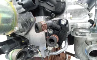 8200337841 Фланец (тройник) системы охлаждения Renault Megane 3 Арт 2_40233, вид 1