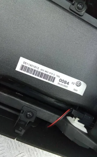 3C0863319 Подлокотник Volkswagen Passat B6 Арт 2_39033, вид 4