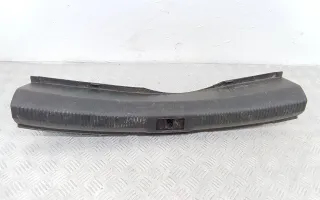 8K5863471 Накладка внутренняя на заднюю панель кузова Audi A4 B8 Арт 2_38915, вид 1