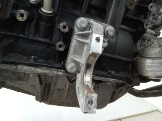  Кронштейн полуоси Renault Clio 3 Арт 2_37212