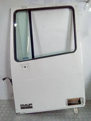  Дверь передняя левая DAF 95 Арт 2_36935