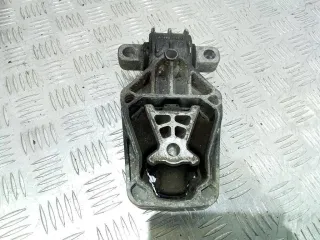 A2462401209 Подушка крепления двигателя Mercedes A W176 Арт 2_34982, вид 1