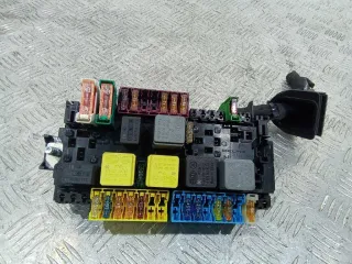 A2469067100 Блок предохранителей Mercedes A W176 Арт 2_34859, вид 2