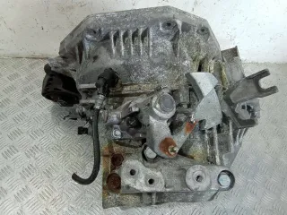 F40,R11146503AJL КПП механическая (МКПП) Chevrolet Orlando Арт 2_34302, вид 2