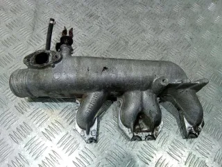SV10100110 коллектор впускной Renault 19 2 Арт 2_33732
