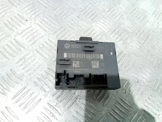 8K0959795 Блок управления двери задней левой Audi A4 B7 Арт 2_32682