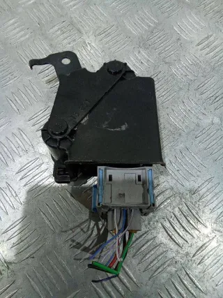 9801808680 Блок предохранителей Peugeot 2008 Арт 2_28655, вид 3