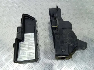 9494210,9494211 Короб предохранителей Volvo S60 1 Арт 2_28168