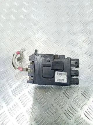 24380011R Блок бортовой сети (блок управления BCM) Renault Megane 3 Арт 2_26189, вид 1