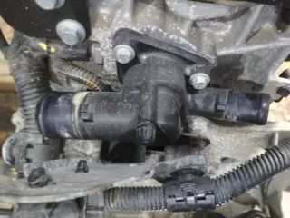  Фланец (тройник) системы охлаждения Renault Sandero 1 Арт 2_24679