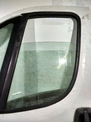  Стекло двери передней левой Citroen Jumper 2 Арт 2_21082, вид 1