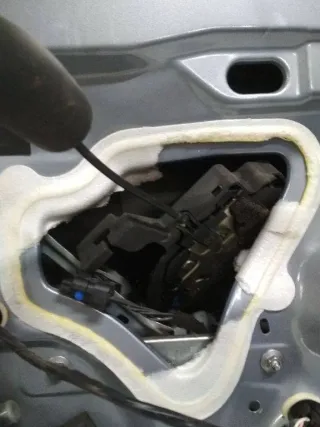 805020002R замок двери передней правой Renault Megane 3 Арт 2_13570, вид 3