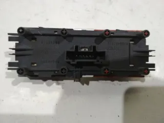 8200407415,DELPHI,88040009 Кнопка аварийной сигнализации Renault Megane 2 Арт 2_13295, вид 2