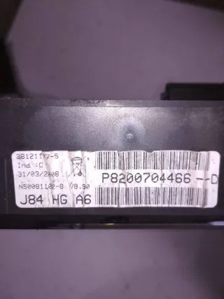 8200704466 Щиток приборов (приборная панель) Renault Scenic 2 Арт 2_12757, вид 3