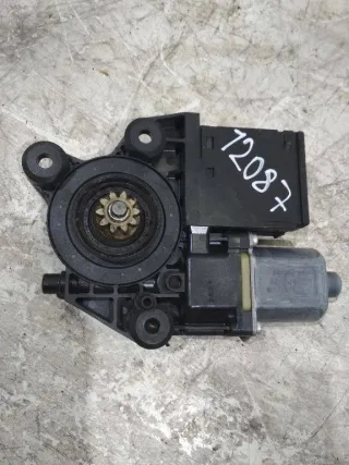 827300005R моторчик стеклоподъемника задний правый Renault Scenic 3 Арт 2_12087, вид 3