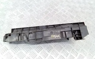 17107524914 Кронштейн радиатора BMW 3 E90/E91/E92/E93 Арт 2_11344