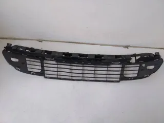 622545401R Заглушка (решетка) в бампер Renault Scenic 3 Арт 2_4802, вид 2