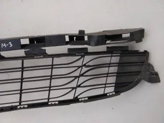 622540001R Заглушка (решетка) в бампер Renault Megane 3 Арт 2_4793, вид 3
