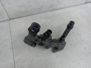 8576289 Корпус термостата BMW 5 G30/G31 Арт 17-57-35, вид 2