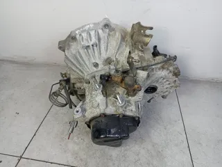 GC0117100B,2TF0704925 КПП механическая (МКПП) Mazda 6 1 Арт 32-222, вид 3