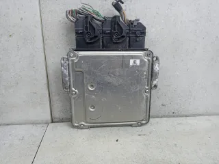 237100323R,237100556R Блок управления двигателем Renault Megane 3 Арт 37-192, вид 4