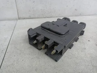 243800011R,243800007R Блок предохранителей Renault Megane 3 Арт 109-246, вид 2