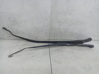 28881CC00A Щеткодержатель (поводок стеклоочистителя, дворник) Nissan Murano Z50 Арт 15-1-17