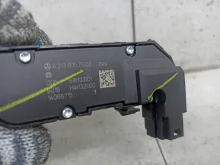 A2139057502 Кнопка подогрева сидений Mercedes C W205 Арт 458-5, вид 4