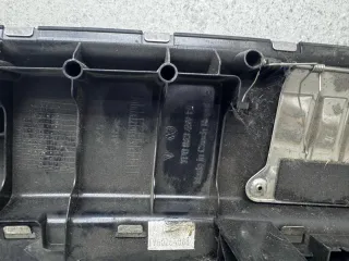 7P0863459 Накладка внутренняя на заднюю панель кузова Volkswagen Touareg 2 Арт 377-9, вид 2