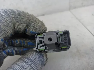 A1668707610 Кнопка открытия багажника Mercedes ML/GLE W166 Арт 373-7, вид 5