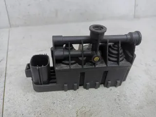 RVH000095 Блок клапанов пневмоподвески Land Rover Range Rover 3 Арт 252-13, вид 2