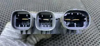 243501820R Блок управления аккумулятором (АКБ) Renault Trafic 3 Арт 781-2, вид 3