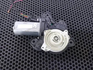 4F0837060 Доводчик двери Bentley Flying Spur Арт 29-32-2, вид 1