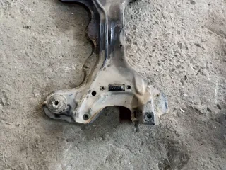 1J0199313J Балка подвески передняя (подрамник) Skoda Octavia A4 Арт 71-6, вид 3