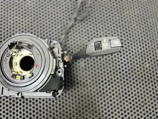 916441905 Переключатель подрулевой (стрекоза) BMW X5 E70 Арт 3_2011, вид 3