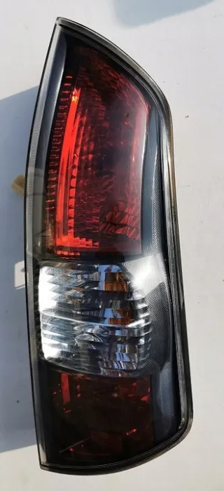 220-51762 Фонарь задний правый Daihatsu Sirion Арт e7142313, вид 2