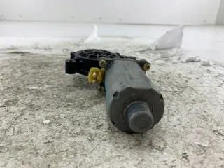 0130821672 Моторчик стеклоподъемника Mercedes A W168 Арт e10617774, вид 3