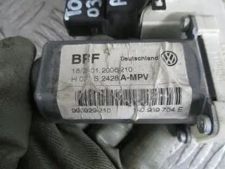 1K0959704E 03-10r Моторчик стеклоподъемника Volkswagen Touran 1 Арт e10621017, вид 4