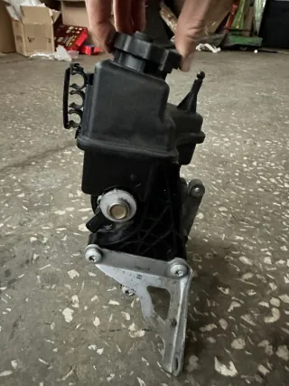 A0064661501 Насос гидроусилителя руля Mercedes E C207 Арт e10624922, вид 4