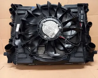 8474824 8472268 8576509 8596121 9364258 Радиатор (основной) BMW 5 G30/G31 Арт e10632440, вид 3