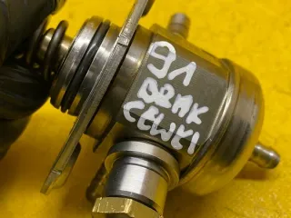 06K127025B 0261520242 Насос топливный Audi A4 B8 Арт e10632601, вид 4